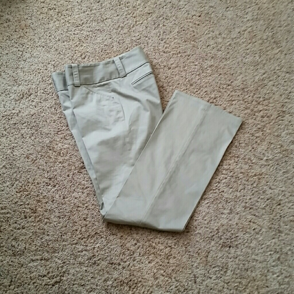 The Ltd Drew Fit. Khaki Work Pants.  6L
